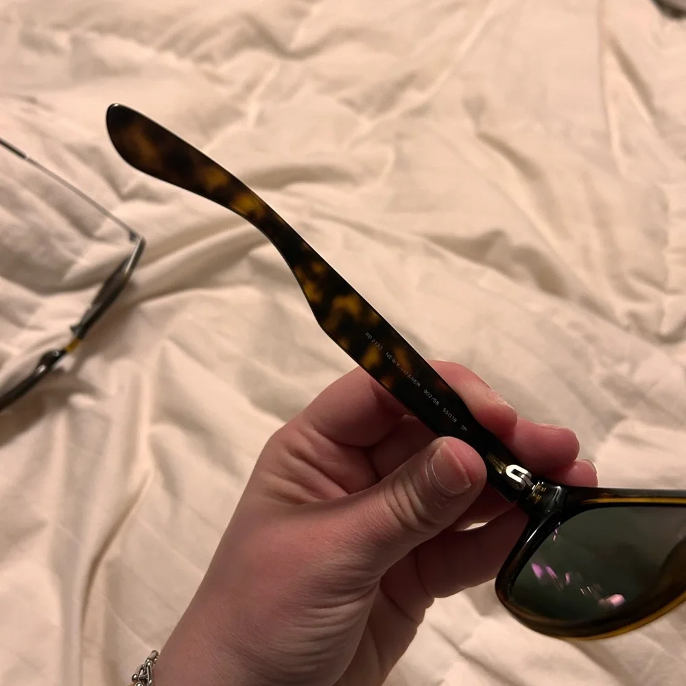 Ray-Ban Tortoise Shell sunglasses - Picture 12 of 14